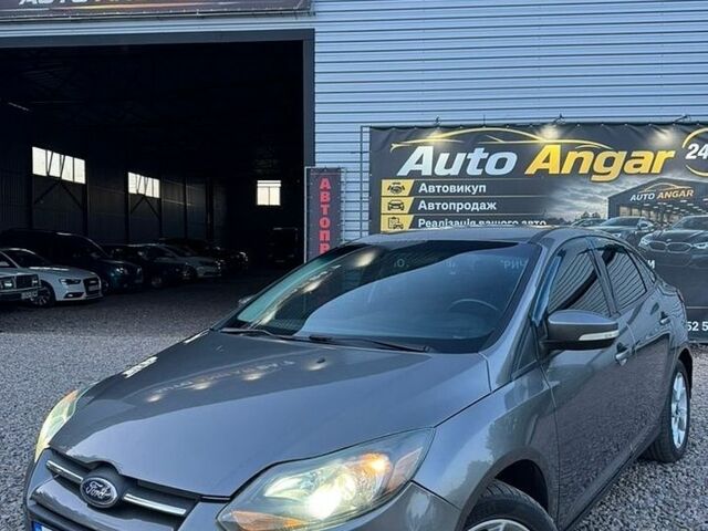 Сірий Форд Фокус, об'ємом двигуна 2 л та пробігом 233 тис. км за 6700 $, фото 1 на Automoto.ua