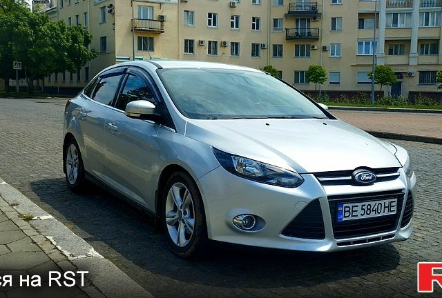 Серый Форд Фокус, объемом двигателя 1 л и пробегом 150 тыс. км за 7600 $, фото 1 на Automoto.ua