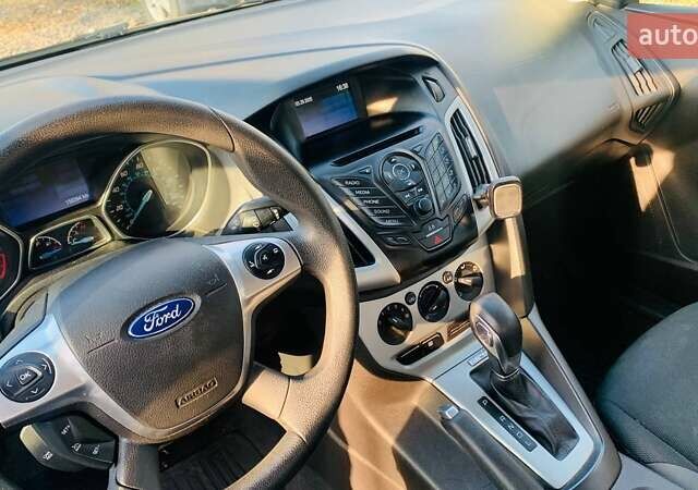 Серый Форд Фокус, объемом двигателя 2 л и пробегом 158 тыс. км за 7000 $, фото 1 на Automoto.ua