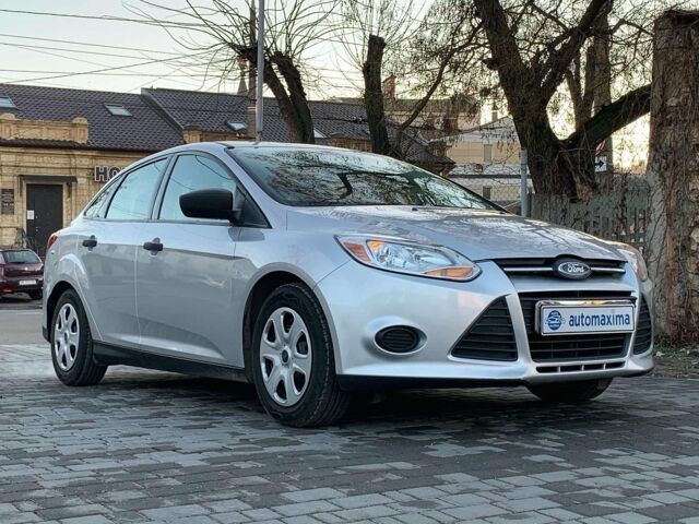 Сірий Форд Фокус, об'ємом двигуна 20 л та пробігом 140 тис. км за 8500 $, фото 1 на Automoto.ua