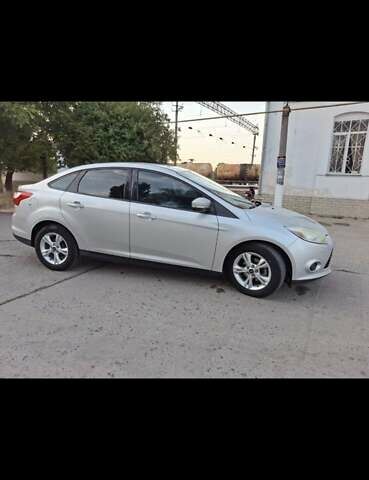 Сірий Форд Фокус, об'ємом двигуна 2 л та пробігом 280 тис. км за 8000 $, фото 1 на Automoto.ua