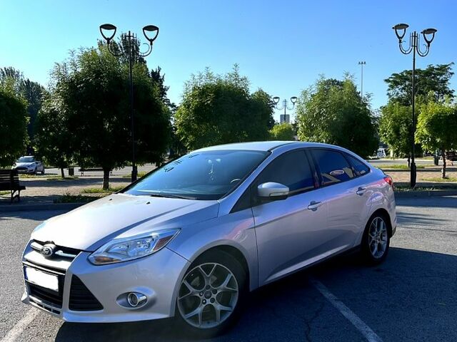 Сірий Форд Фокус, об'ємом двигуна 2 л та пробігом 183 тис. км за 7000 $, фото 1 на Automoto.ua