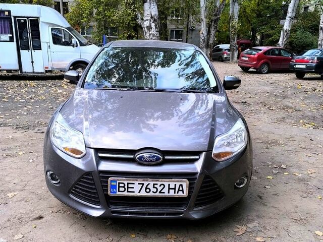 Серый Форд Фокус, объемом двигателя 2 л и пробегом 127 тыс. км за 8000 $, фото 1 на Automoto.ua