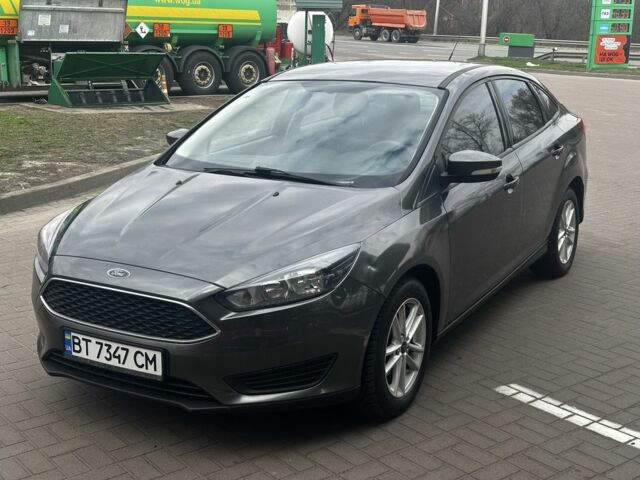 Серый Форд Фокус, объемом двигателя 2 л и пробегом 199 тыс. км за 6999 $, фото 1 на Automoto.ua