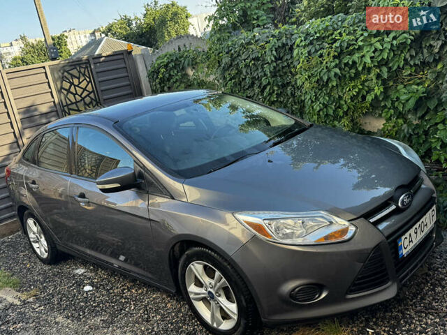Серый Форд Фокус, объемом двигателя 2 л и пробегом 190 тыс. км за 8200 $, фото 1 на Automoto.ua