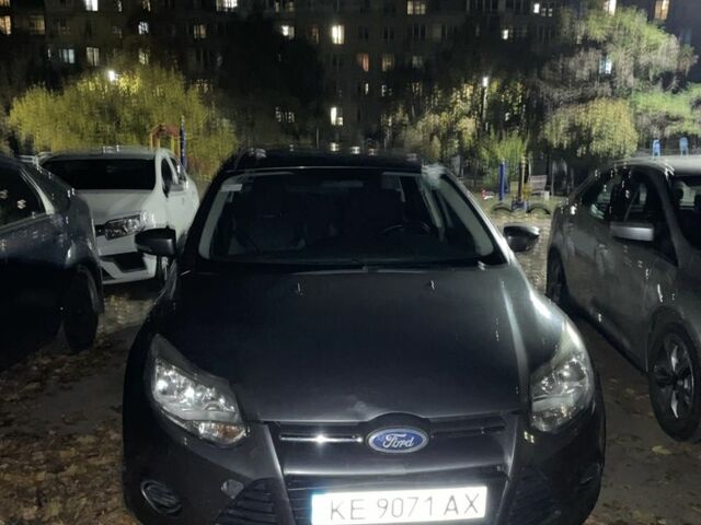 Сірий Форд Фокус, об'ємом двигуна 2 л та пробігом 290 тис. км за 5500 $, фото 1 на Automoto.ua