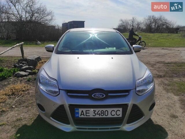 Сірий Форд Фокус, об'ємом двигуна 2 л та пробігом 145 тис. км за 8000 $, фото 1 на Automoto.ua