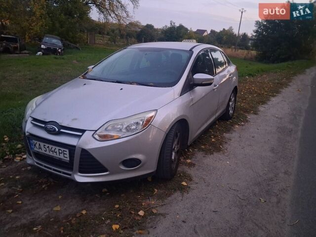 Сірий Форд Фокус, об'ємом двигуна 2 л та пробігом 250 тис. км за 7013 $, фото 1 на Automoto.ua
