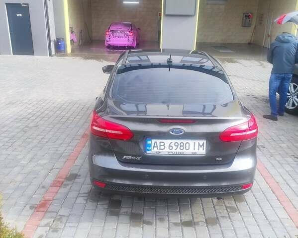 Форд Фокус 2015 в Виннице на Automoto.ua Серый Форд Фокус, объемом двигателя 2 л и пробегом 209 тыс. км за 9000 $, фото 1 на Automoto.ua