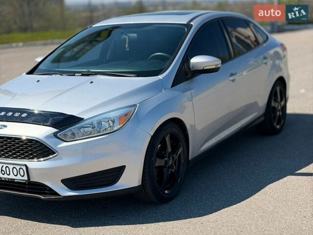 Сірий Форд Фокус, об'ємом двигуна 2 л та пробігом 127 тис. км за 7650 $, фото 1 на Automoto.ua