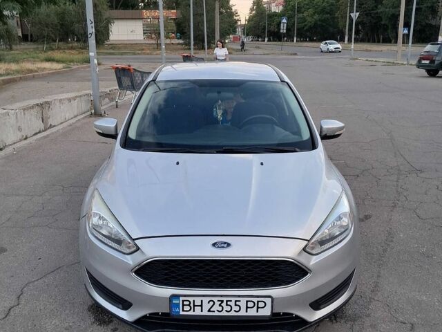 Сірий Форд Фокус, об'ємом двигуна 2 л та пробігом 183 тис. км за 8100 $, фото 1 на Automoto.ua