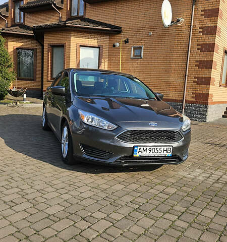 Сірий Форд Фокус, об'ємом двигуна 2 л та пробігом 248 тис. км за 7000 $, фото 1 на Automoto.ua