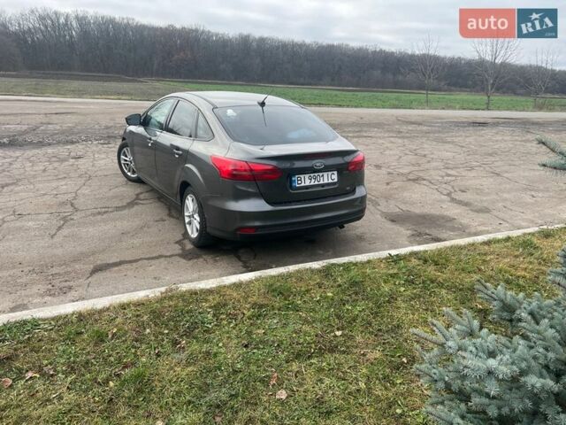 Серый Форд Фокус, объемом двигателя 2 л и пробегом 250 тыс. км за 7500 $, фото 1 на Automoto.ua