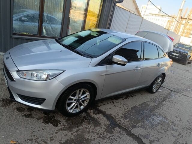Сірий Форд Фокус, об'ємом двигуна 2 л та пробігом 165 тис. км за 6500 $, фото 1 на Automoto.ua