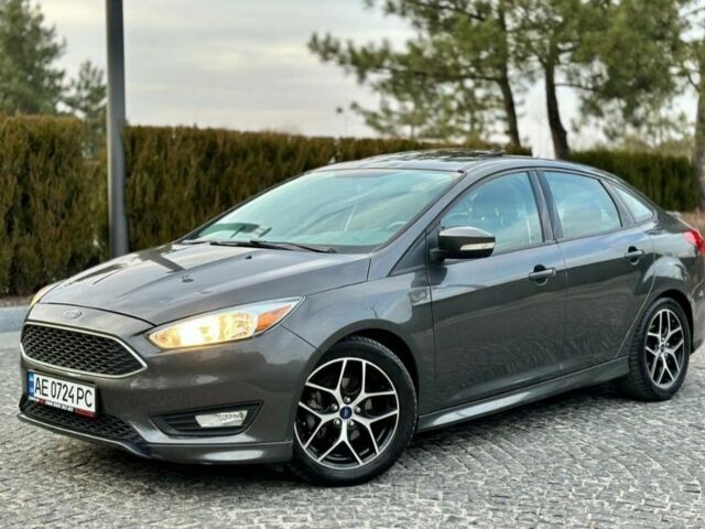 Серый Форд Фокус, объемом двигателя 2 л и пробегом 182 тыс. км за 8200 $, фото 1 на Automoto.ua