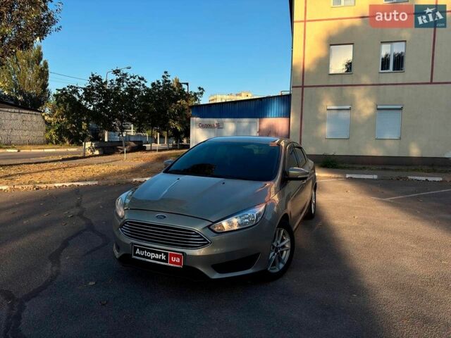Сірий Форд Фокус, об'ємом двигуна 2 л та пробігом 140 тис. км за 8990 $, фото 1 на Automoto.ua