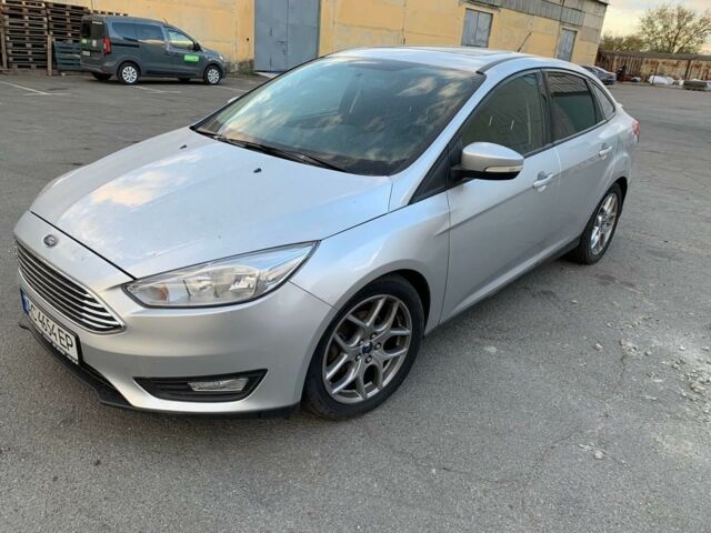 Сірий Форд Фокус, об'ємом двигуна 2 л та пробігом 250 тис. км за 7100 $, фото 1 на Automoto.ua
