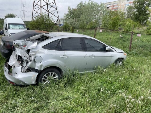 Сірий Форд Фокус, об'ємом двигуна 2 л та пробігом 80 тис. км за 5000 $, фото 1 на Automoto.ua