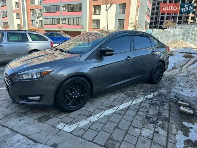 Сірий Форд Фокус, об'ємом двигуна 1 л та пробігом 168 тис. км за 6499 $, фото 1 на Automoto.ua