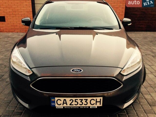 Сірий Форд Фокус, об'ємом двигуна 1 л та пробігом 170 тис. км за 7200 $, фото 1 на Automoto.ua
