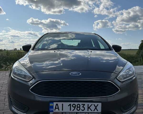Сірий Форд Фокус, об'ємом двигуна 2 л та пробігом 141 тис. км за 8600 $, фото 1 на Automoto.ua