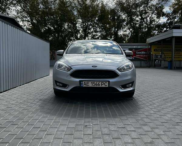 Сірий Форд Фокус, об'ємом двигуна 2 л та пробігом 144 тис. км за 8500 $, фото 1 на Automoto.ua