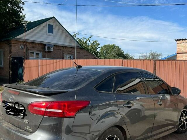 Сірий Форд Фокус, об'ємом двигуна 2 л та пробігом 178 тис. км за 7500 $, фото 1 на Automoto.ua