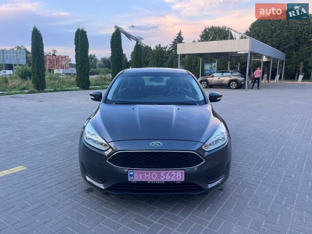 Сірий Форд Фокус, об'ємом двигуна 2 л та пробігом 193 тис. км за 8200 $, фото 1 на Automoto.ua