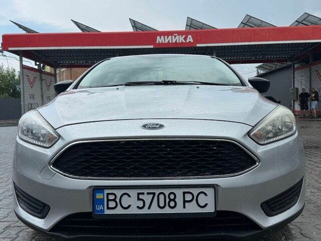 Сірий Форд Фокус, об'ємом двигуна 2 л та пробігом 176 тис. км за 6500 $, фото 1 на Automoto.ua