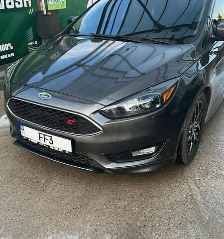 Форд Фокус 2015 в Кропивницком (Кировограде) на Automoto.ua Серый Форд Фокус, объемом двигателя 2 л и пробегом 206 тыс. км за 8300 $, фото 1 на Automoto.ua