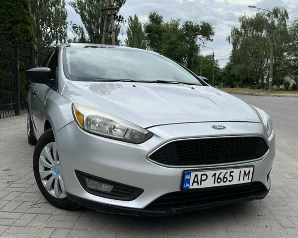 Форд Фокус 2015 у Запоріжжя на Automoto.ua Сірий Форд Фокус, об'ємом двигуна 2 л та пробігом 270 тис. км за 8600 $, фото 1 на Automoto.ua