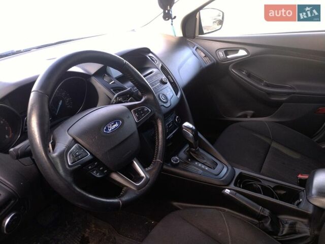 Серый Форд Фокус, объемом двигателя 2 л и пробегом 130 тыс. км за 6900 $, фото 1 на Automoto.ua