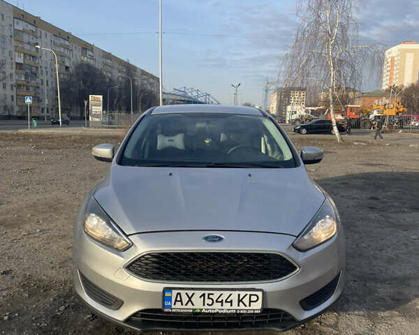 Серый Форд Фокус, объемом двигателя 2 л и пробегом 126 тыс. км за 9500 $, фото 1 на Automoto.ua