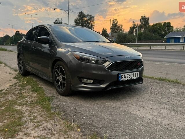 Сірий Форд Фокус, об'ємом двигуна 2 л та пробігом 213 тис. км за 8800 $, фото 1 на Automoto.ua
