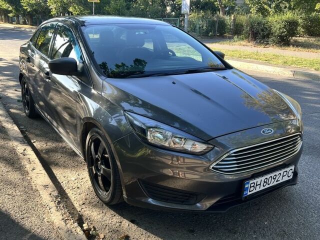Сірий Форд Фокус, об'ємом двигуна 2 л та пробігом 135 тис. км за 7703 $, фото 1 на Automoto.ua