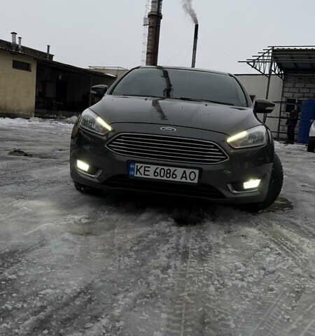 Сірий Форд Фокус, об'ємом двигуна 2 л та пробігом 155 тис. км за 9500 $, фото 1 на Automoto.ua