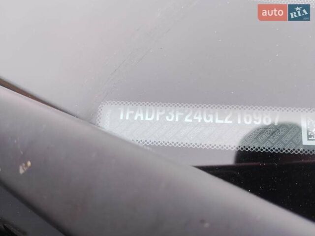 Форд Фокус 2015 в Днепре (Днепропетровске) на Automoto.ua Серый Форд Фокус, объемом двигателя 2 л и пробегом 259 тыс. км за 7800 $, фото 1 на Automoto.ua