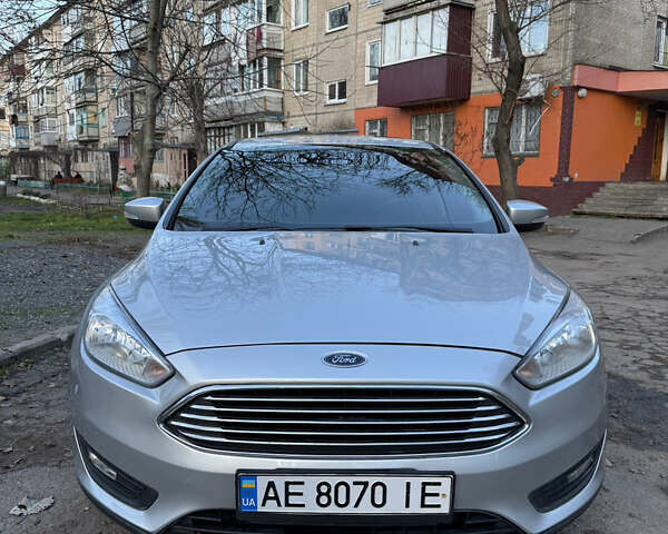 Серый Форд Фокус, объемом двигателя 2 л и пробегом 122 тыс. км за 8999 $, фото 1 на Automoto.ua