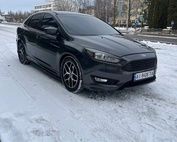 Сірий Форд Фокус, об'ємом двигуна 2 л та пробігом 142 тис. км за 7850 $, фото 1 на Automoto.ua