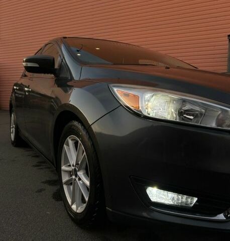 Сірий Форд Фокус, об'ємом двигуна 2 л та пробігом 134 тис. км за 8300 $, фото 1 на Automoto.ua