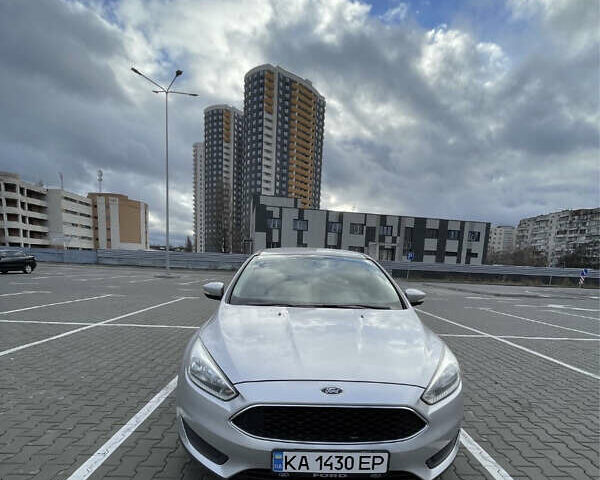 Серый Форд Фокус, объемом двигателя 2 л и пробегом 200 тыс. км за 8300 $, фото 1 на Automoto.ua