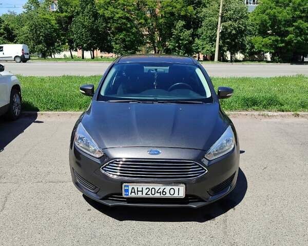 Сірий Форд Фокус, об'ємом двигуна 2 л та пробігом 165 тис. км за 8400 $, фото 1 на Automoto.ua