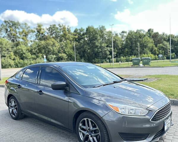 Сірий Форд Фокус, об'ємом двигуна 2.01 л та пробігом 108 тис. км за 8500 $, фото 1 на Automoto.ua