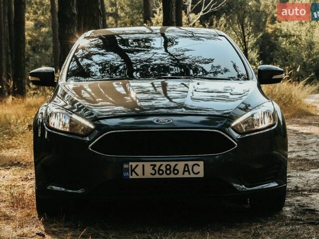 Сірий Форд Фокус, об'ємом двигуна 2 л та пробігом 156 тис. км за 7500 $, фото 1 на Automoto.ua