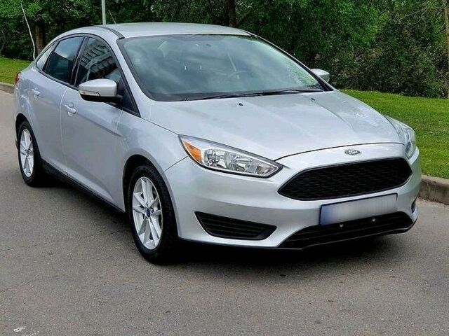 Сірий Форд Фокус, об'ємом двигуна 2 л та пробігом 35 тис. км за 8600 $, фото 1 на Automoto.ua