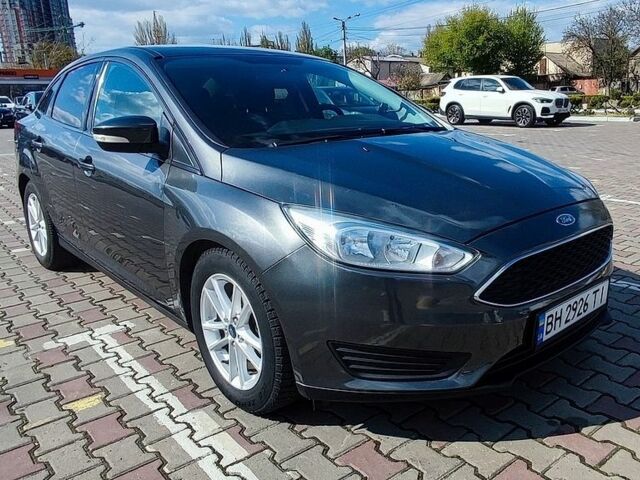 Сірий Форд Фокус, об'ємом двигуна 2 л та пробігом 156 тис. км за 7500 $, фото 1 на Automoto.ua