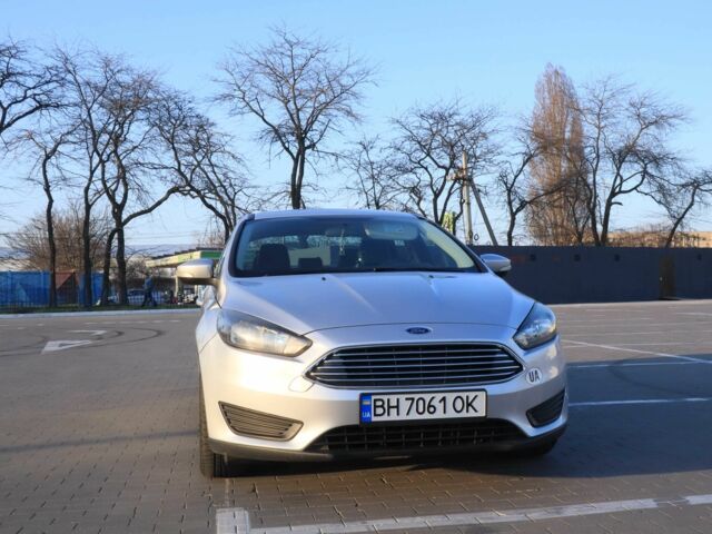 Сірий Форд Фокус, об'ємом двигуна 2 л та пробігом 165 тис. км за 9200 $, фото 1 на Automoto.ua