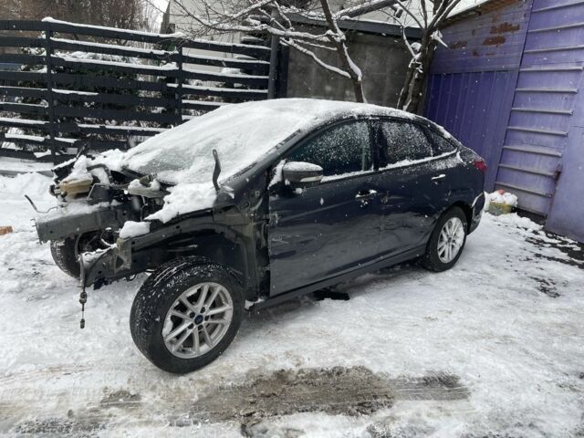 Серый Форд Фокус, объемом двигателя 2 л и пробегом 200 тыс. км за 1200 $, фото 1 на Automoto.ua