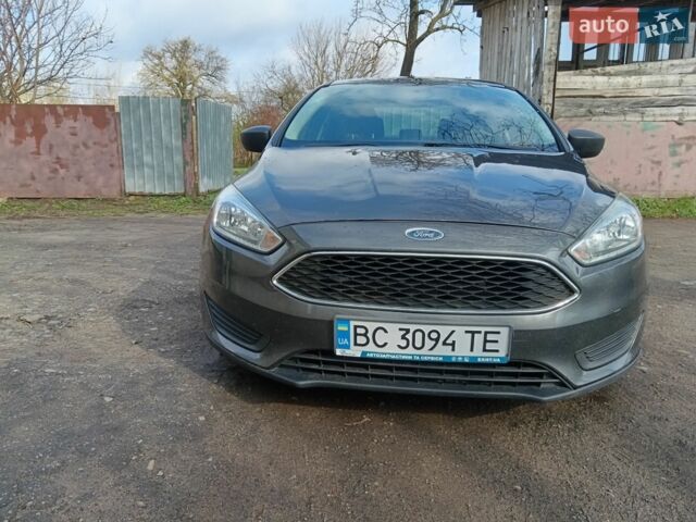 Сірий Форд Фокус, об'ємом двигуна 2 л та пробігом 130 тис. км за 7000 $, фото 1 на Automoto.ua