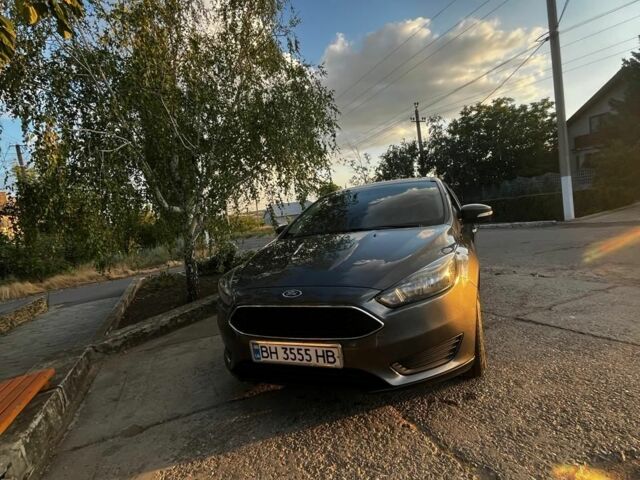 Серый Форд Фокус, объемом двигателя 2 л и пробегом 172 тыс. км за 9800 $, фото 1 на Automoto.ua